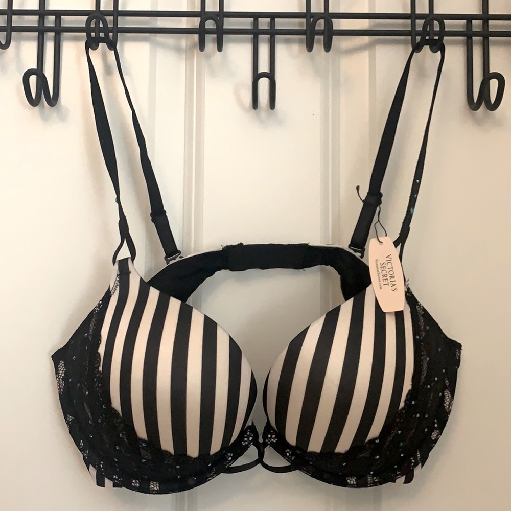 Victoria’s Secret Miraculous Plunge Striped Bra 36B